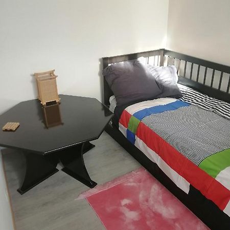 Apartamento Petit Cocon Pour 1 Personne Argenteuil Exterior foto