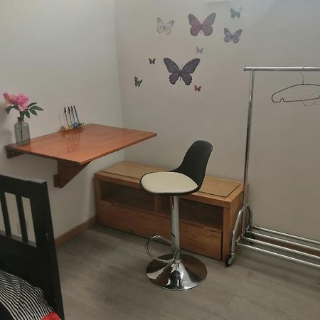Apartamento Petit Cocon Pour 1 Personne Argenteuil Exterior foto